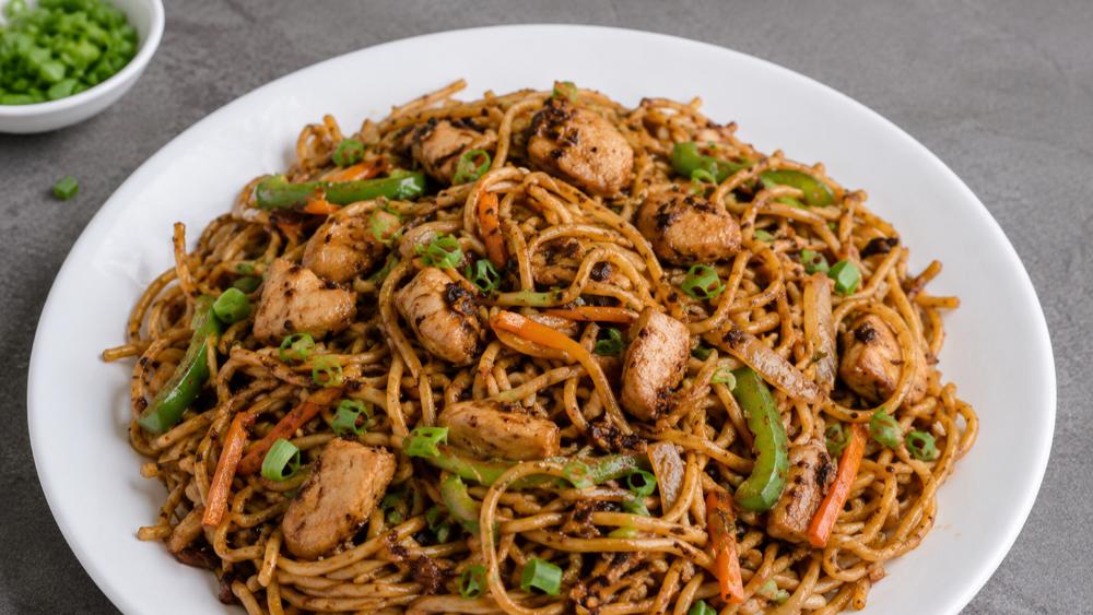 Burnt Garlic Chicken Noodles